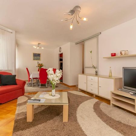 Apartment Ursus Split Bagian luar foto