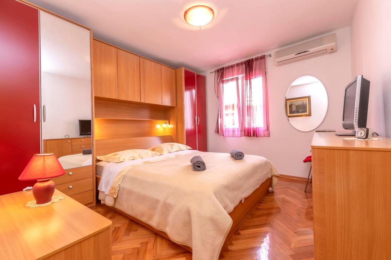 Apartment Ursus Split Bagian luar foto