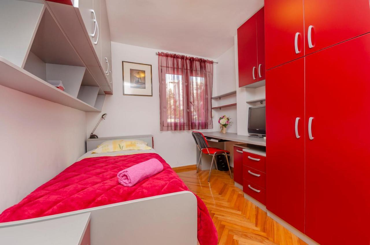 Apartment Ursus Split Bagian luar foto