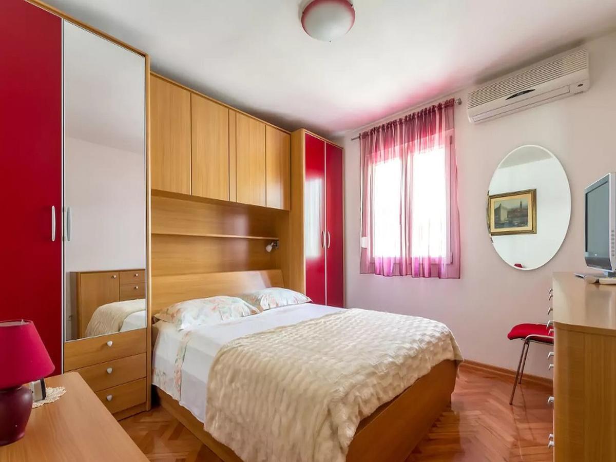 Apartment Ursus Split Bagian luar foto