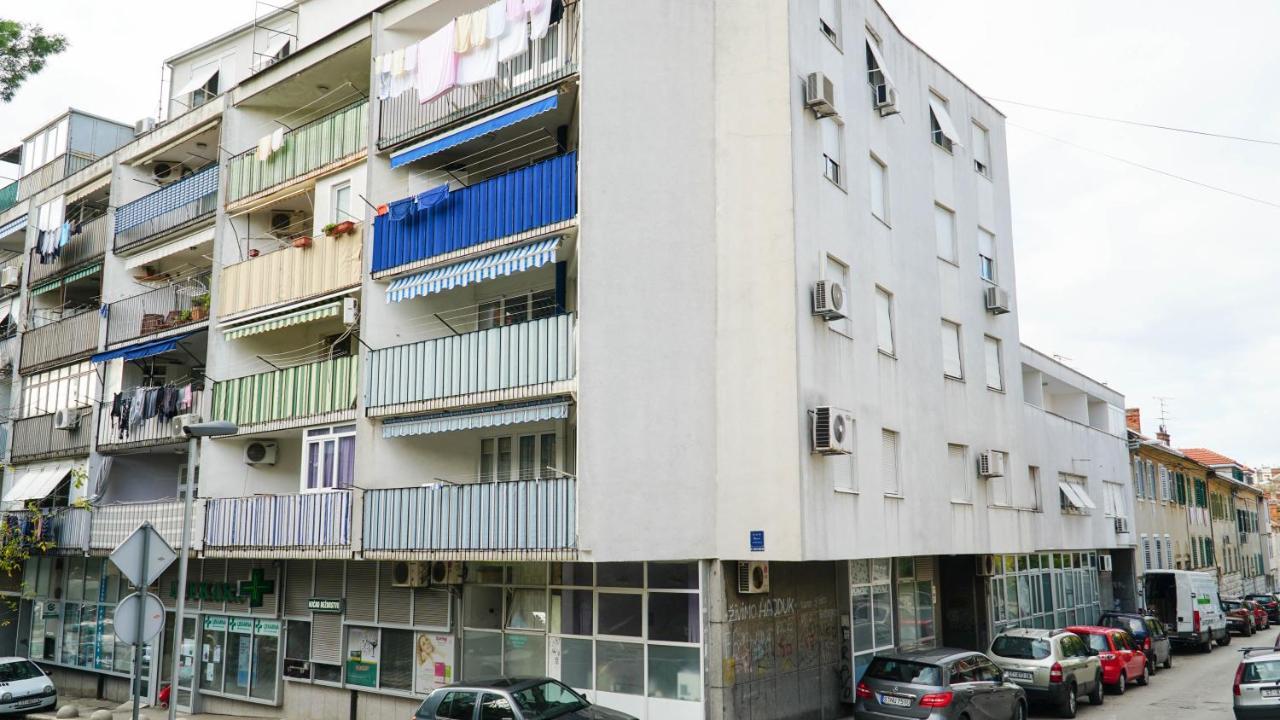Apartment Ursus Split Bagian luar foto